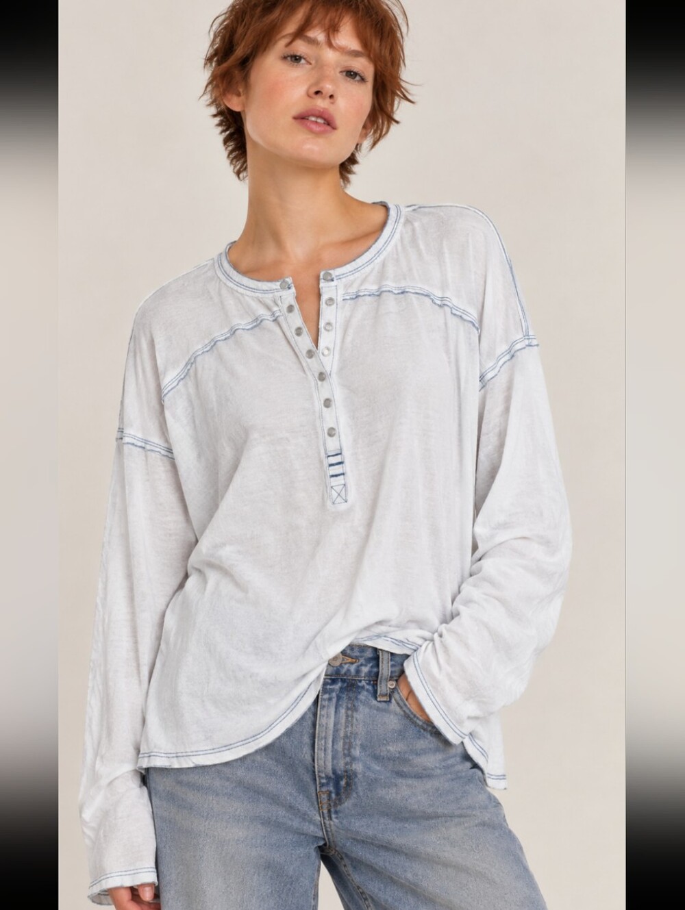 We The Free By Free People White With Blue Stitching Henley *Large * Super Cute